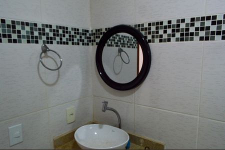 Casa de condomínio para alugar com 230m², 3 quartos e 2 vagasBanheiro da Suíte 1