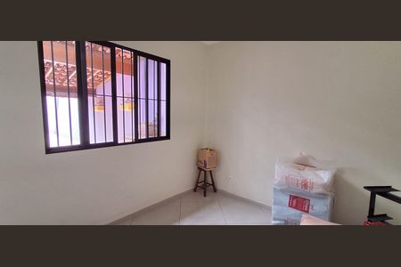 Casa à venda com 228m², 2 quartos e 2 vagasQuarto de Serviço