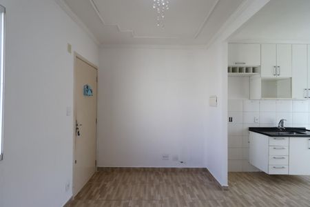 Apartamento para alugar com 48m², 2 quartos e 1 vaga Apartamento para alugar com 48m², 2 quartos e 1 vagaSala