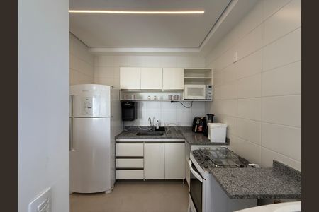 Apartamento à venda com 72m², 1 quarto e 1 vaga