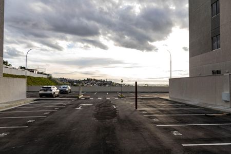 Apartamento à venda com 72m², 1 quarto e 1 vaga Apartamento à venda com 72m², 1 quarto e 1 vagaÁrea comum - Garagem