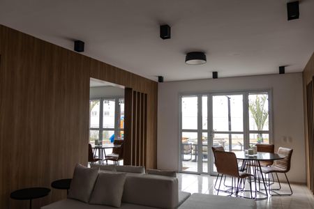 Apartamento à venda com 72m², 1 quarto e 1 vaga Apartamento à venda com 72m², 1 quarto e 1 vagaÁrea comum - Salão de festas