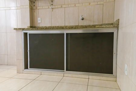 Apartamento à venda com 55m², 2 quartos e sem vaga Apartamento à venda com 55m², 2 quartos e sem vagaCozinha