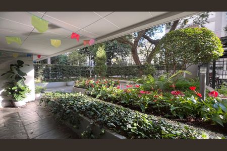 Apartamento à venda com 96m², 3 quartos e sem vagaÁrea comum