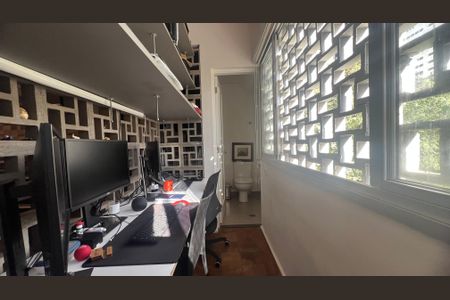 Apartamento à venda com 96m², 3 quartos e sem vagaEscritório