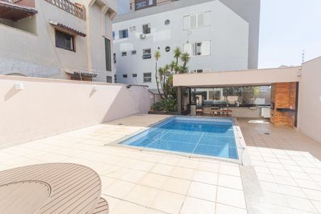 Apartamento à venda com 158m², 4 quartos e 2 vagasÁrea comum - Piscina