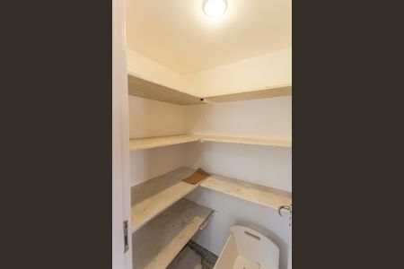Apartamento à venda com 158m², 4 quartos e 2 vagasDespensa da Cozinha