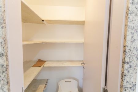 Apartamento à venda com 158m², 4 quartos e 2 vagasDespensa da Cozinha