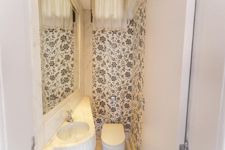 Apartamento à venda com 158m², 4 quartos e 2 vagasLavabo na Sala