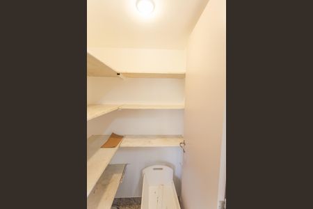 Apartamento à venda com 158m², 4 quartos e 2 vagasDespensa da Cozinha