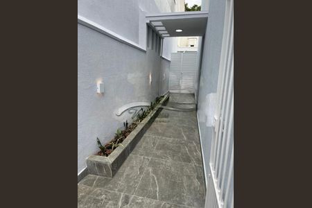 Casa à venda com 83m², 2 quartos e 1 vaga