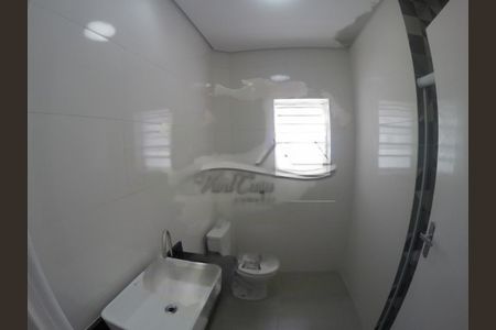 Casa à venda com 83m², 2 quartos e 1 vaga