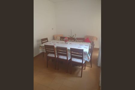 Casa à venda com 140m², 3 quartos e 3 vagasFoto 02