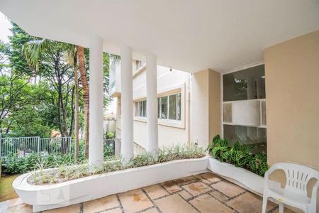 Apartamento à venda com 153m², 3 quartos e 1 vaga Apartamento à venda com 153m², 3 quartos e 1 vagaÁrea Comum