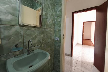 Casa para alugar com 349m², 2 quartos e 4 vagasBanheiro Social