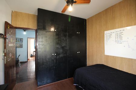 Casa de condomínio à venda com 273m², 4 quartos e 4 vagasQuarto 1