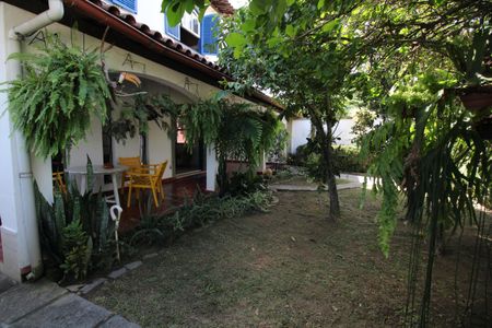 Casa de condomínio à venda com 273m², 4 quartos e 4 vagasJardim