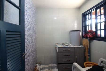 Casa de condomínio à venda com 273m², 4 quartos e 4 vagasQuarto de Serviço 2