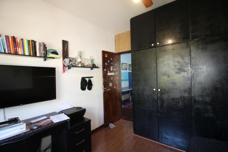 Casa de condomínio à venda com 273m², 4 quartos e 4 vagasQuarto 1