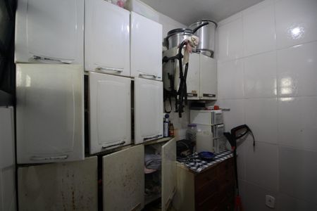 Casa de condomínio à venda com 273m², 4 quartos e 4 vagasQuarto de Serviço 1