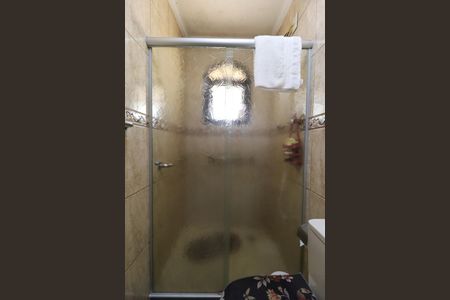 Casa à venda com 250m², 3 quartos e 3 vagas Casa à venda com 250m², 3 quartos e 3 vagasBanheiro suíte 1