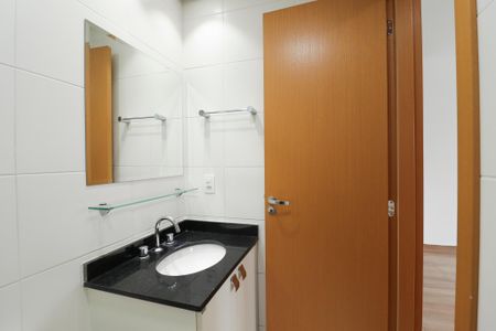 Apartamento à venda com 54m², 2 quartos e 1 vagaBanheiro Social