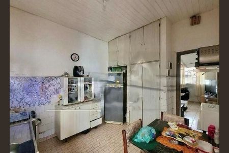 Casa à venda com 2 quartos, 150m² em Vila Brasilina, São Paulo
