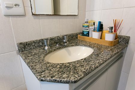 Apartamento à venda com 63m², 2 quartos e 1 vaga Apartamento à venda com 63m², 2 quartos e 1 vagaBanheiro da Suíte