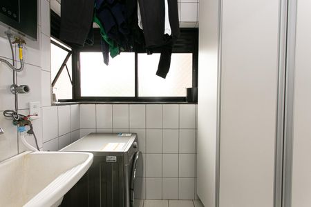 Apartamento à venda com 63m², 2 quartos e 1 vaga Apartamento à venda com 63m², 2 quartos e 1 vagaÁrea de Serviço