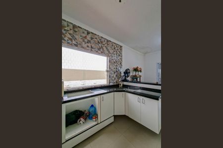 Casa de condomínio para alugar com 61m², 2 quartos e 1 vagaCozinha