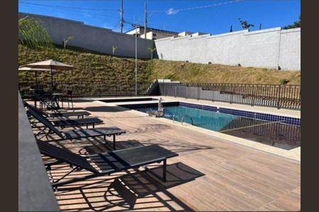 Apartamento à venda com 58m², 3 quartos e 1 vaga Apartamento à venda com 58m², 3 quartos e 1 vagaÁrea comum - Piscina