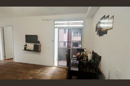 Apartamento à venda com 58m², 3 quartos e 1 vaga Apartamento à venda com 58m², 3 quartos e 1 vagaSala