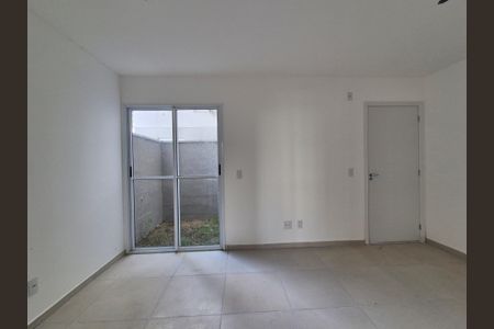 Apartamento à venda com 50m², 2 quartos e 1 vagaSala