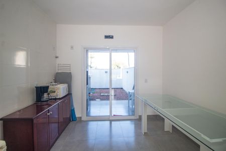 Casa à venda com 88m², 2 quartos e 1 vagaCozinha