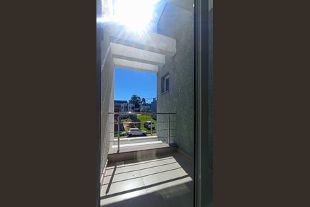 Sacada  de casa de condomínio para alugar com 2 quartos, 88m² em Hípica, Porto Alegre