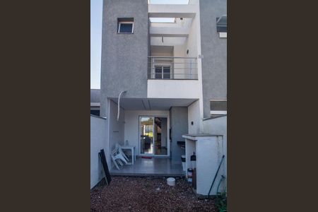 Casa à venda com 88m², 2 quartos e 1 vagaQuintal