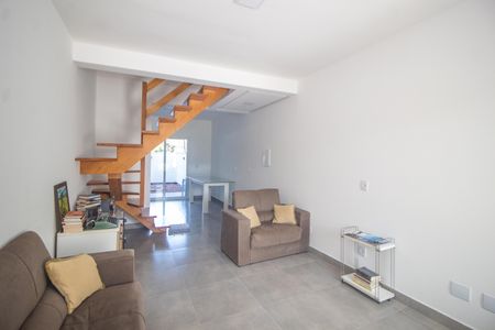 Casa à venda com 88m², 2 quartos e 1 vagaSala