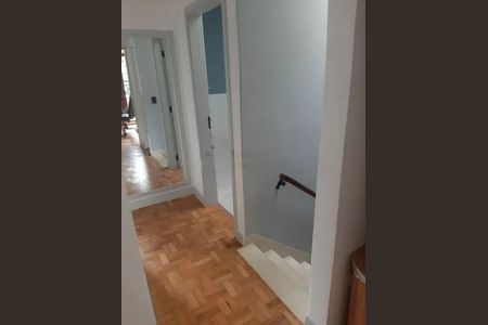 Casa à venda com 186m², 3 quartos e 1 vaga