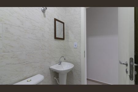 Apartamento para alugar com 40m², 2 quartos e sem vagaBanheiro