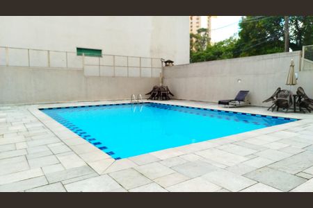 Apartamento para alugar com 69m², 2 quartos e 1 vagaPiscina