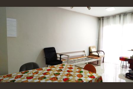 Apartamento para alugar com 69m², 2 quartos e 1 vagaSala de jantar