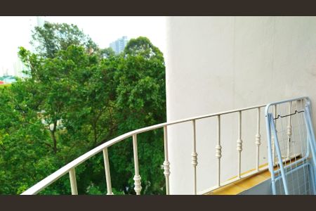 Apartamento para alugar com 69m², 2 quartos e 1 vagaVaranda