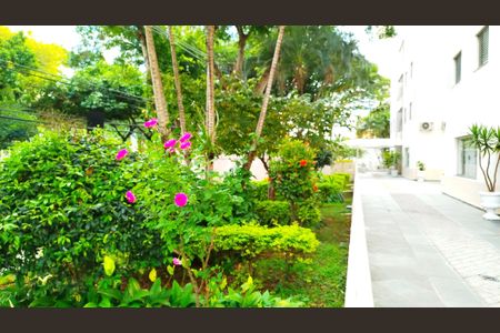 Apartamento para alugar com 69m², 2 quartos e 1 vagaÁrea comum