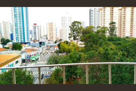 Apartamento para alugar com 69m², 2 quartos e 1 vagaVaranda