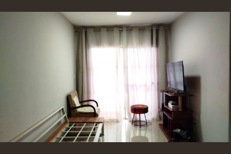 Apartamento para alugar com 69m², 2 quartos e 1 vagaSala