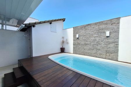 Casa à venda com 334m², 4 quartos e 3 vagasÁrea comum