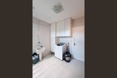 Casa à venda com 334m², 4 quartos e 3 vagasÁrea de Serviço