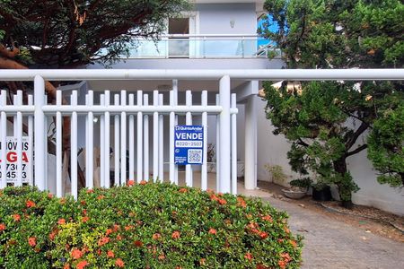 Casa à venda com 334m², 4 quartos e 3 vagasPlaca