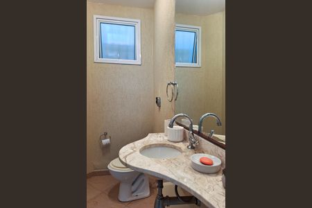 Casa à venda com 334m², 4 quartos e 3 vagasLavabo