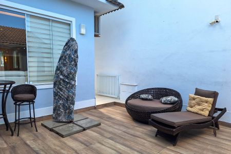 Casa à venda com 334m², 4 quartos e 3 vagasÁrea comum